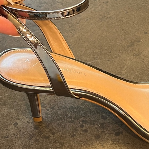 Anthropologie Silver Kitten Heels. Size 38. - Picture 5 of 10